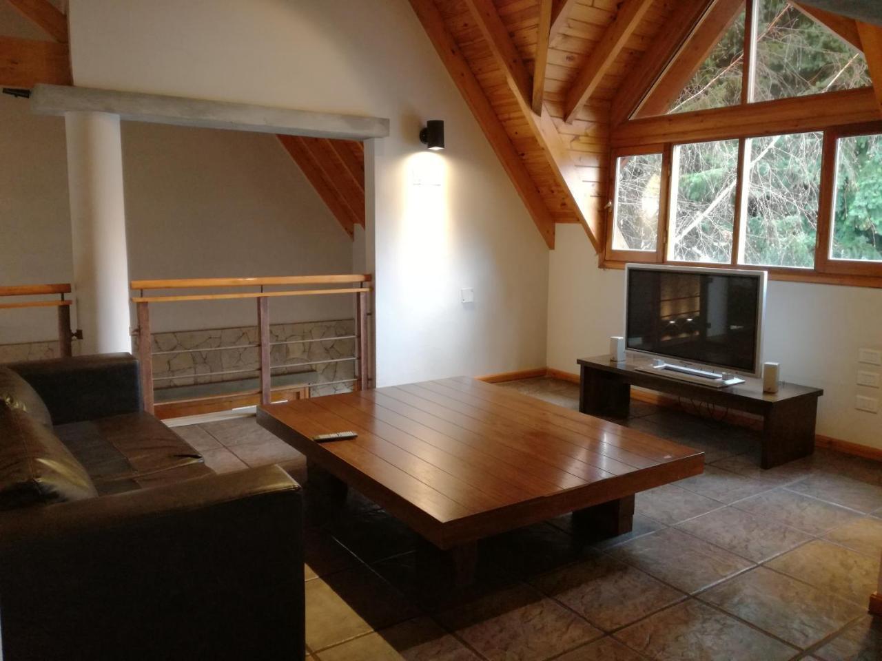 Hosteria Aca Al Sur Villa La Angostura Zewnętrze zdjęcie